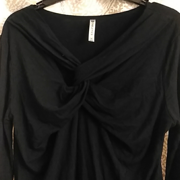 Fabletics Top - Picture 2 of 5